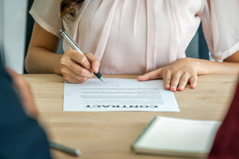 Surrogacy-Contracts-Explained